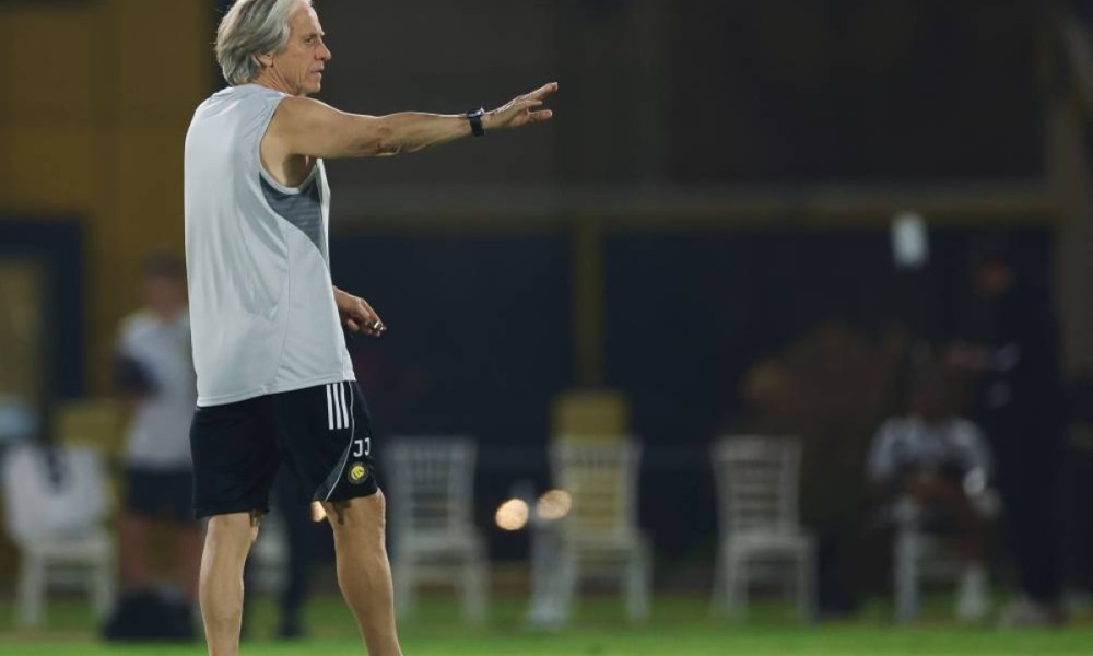 استراتيجيات فريدة لنيل النصر وجوائز شهرية لأفضل اللاعبين