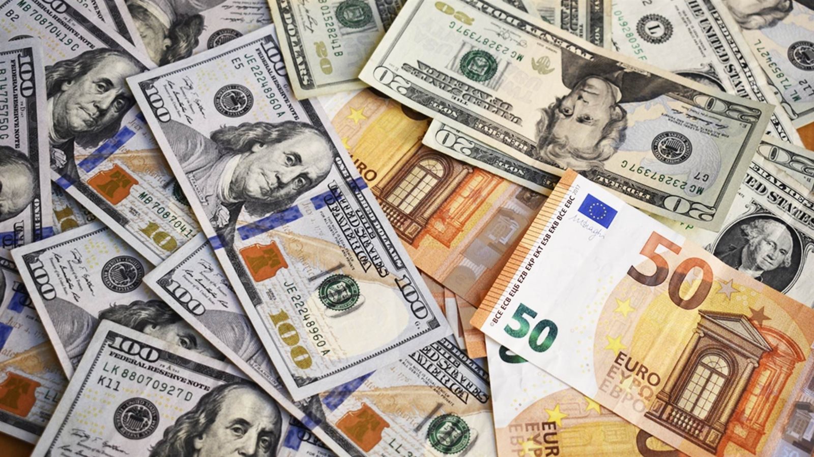 تفاوت سعري.. اسعار صرف العملات في مصر مقابل الجنيه المصري اليوم الأحد 12 أكتوبر 2025 شراء ومبيع