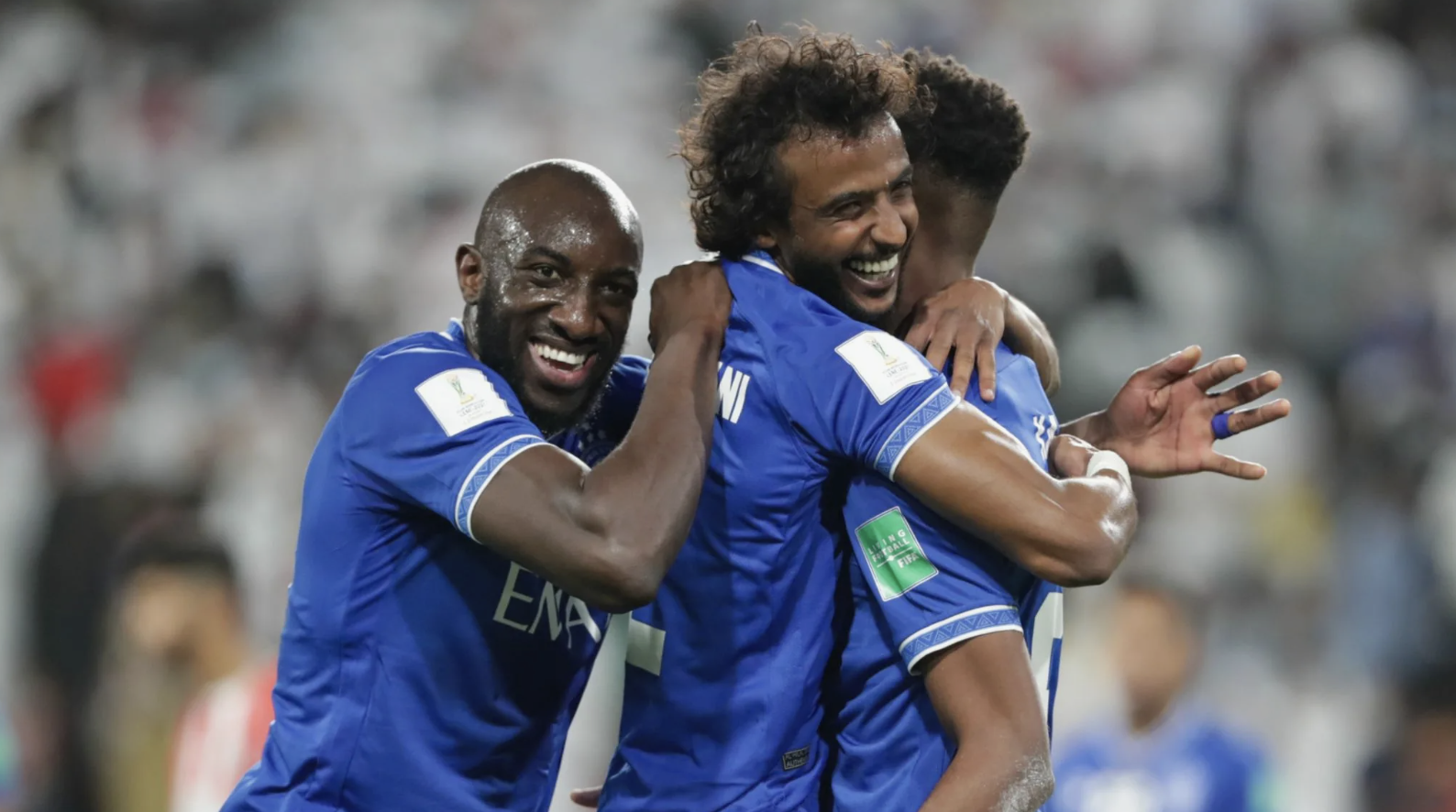 وكيل سافيتش يوضح حقيقة العروض الأوروبية قبل قرار تجديده مع الهلال السعودي