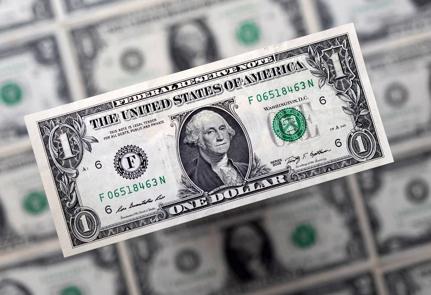 أزمة عاصفة.. سعر الدولار في مصر مقابل الجنيه المصري اليوم الثلاثاء 14 أكتوبر 2024 شراء وبيع