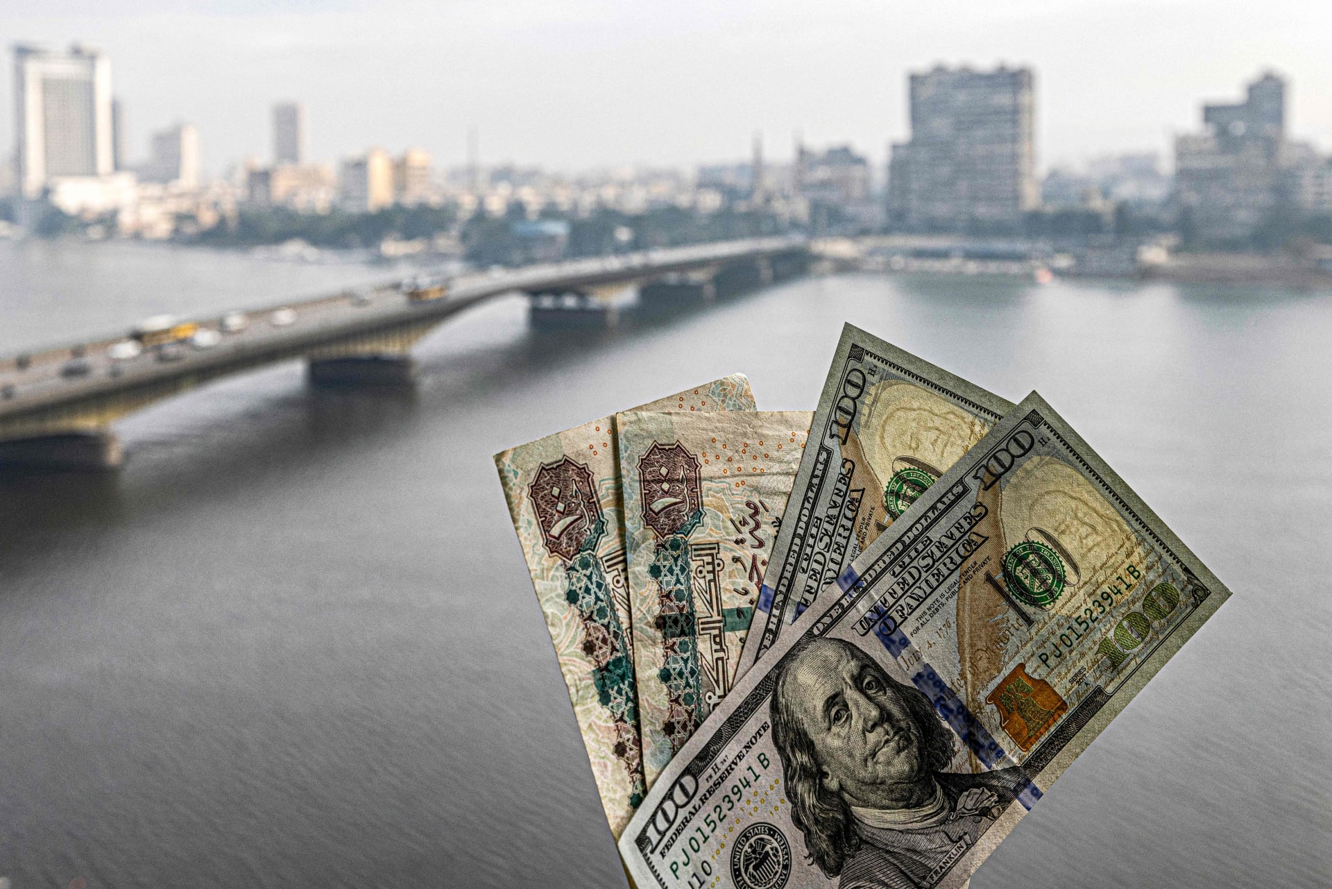 تغيرات صباحية جديدة.. سعر الدولار في مصر اليوم الأربعاء 15 أكتوبر 2025 شراء وبيع مقابل الجنيه المصري