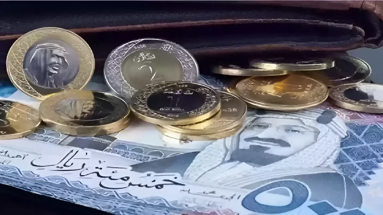 تحديث جديد في سعر صرف الريال السعودي مقابل الجنيه المصري اليوم الثلاثاء 14 أكتوبر 2025 في السوق المصرفي