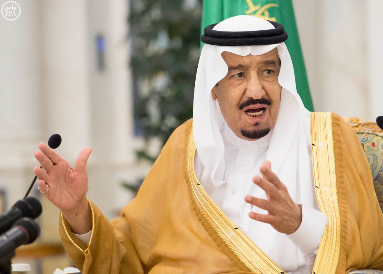 قرار جديد من العاهل السعودي يحدث تغييرا لافتا في مسجد القبلتين بالمدينة المنورة