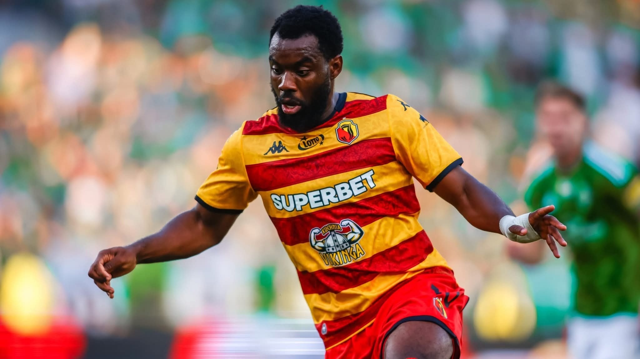 صفقة شتوية جديدة للأهلي في مركز الهجوم.. نجم كونغولي قادم