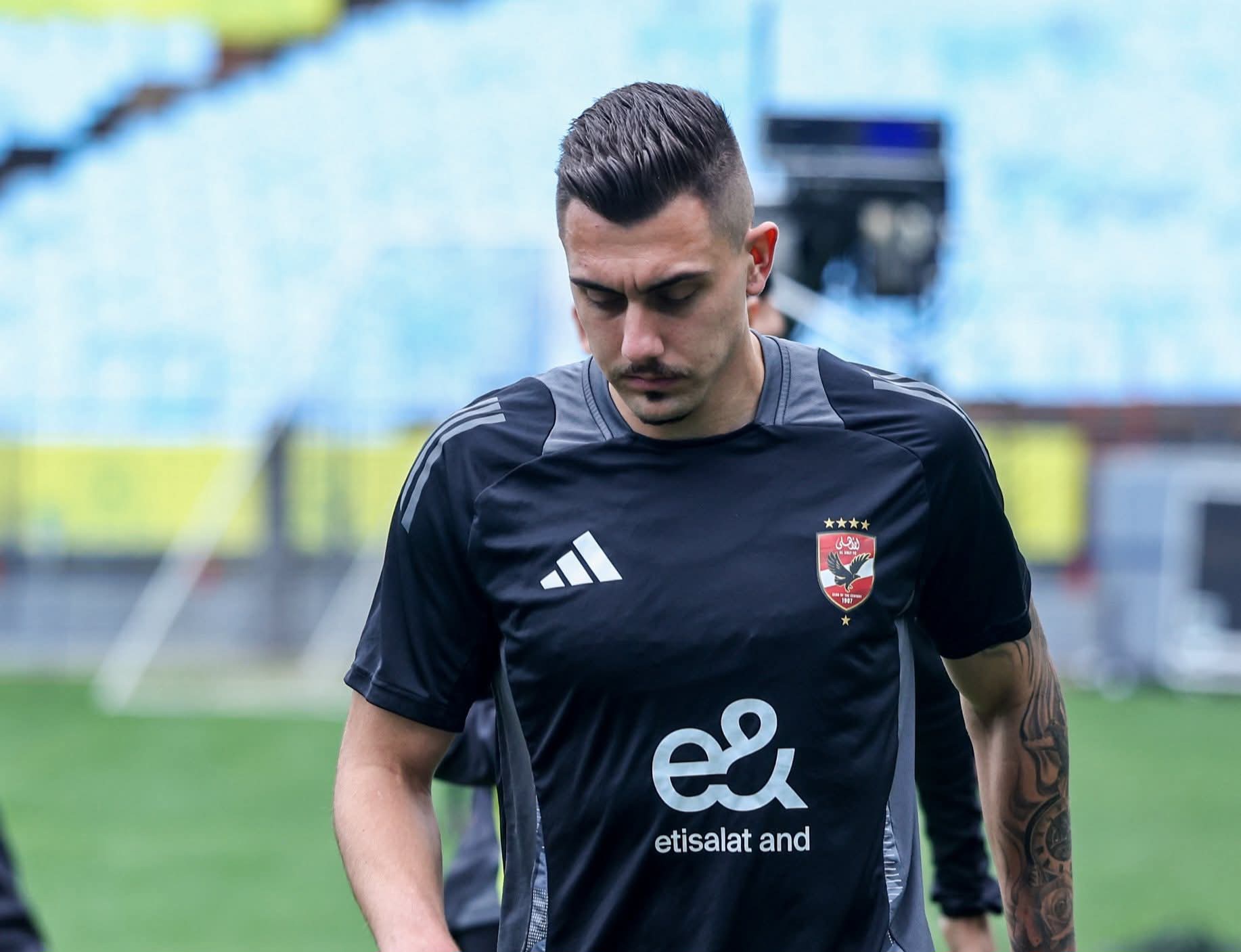 تحرك جديد من الأهلي من أجل تسويق جراديشار